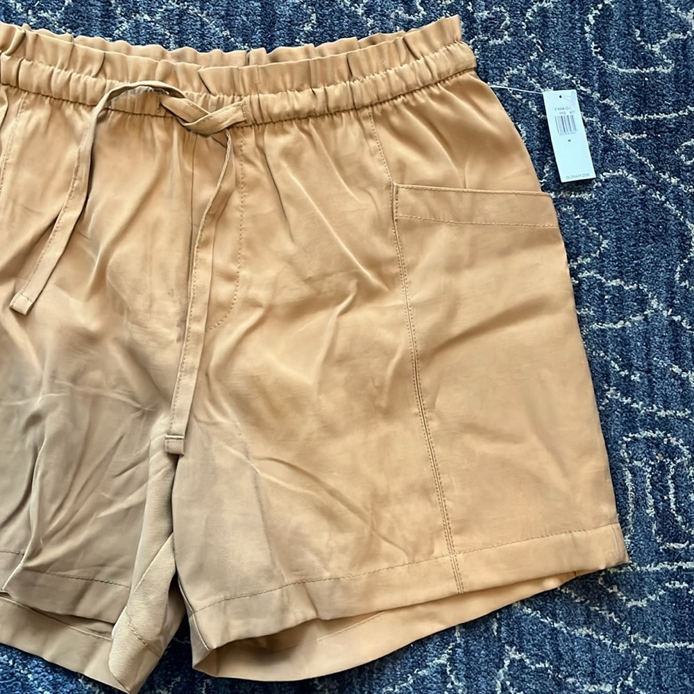 Old Navy Shorts - Picture 2 of 5